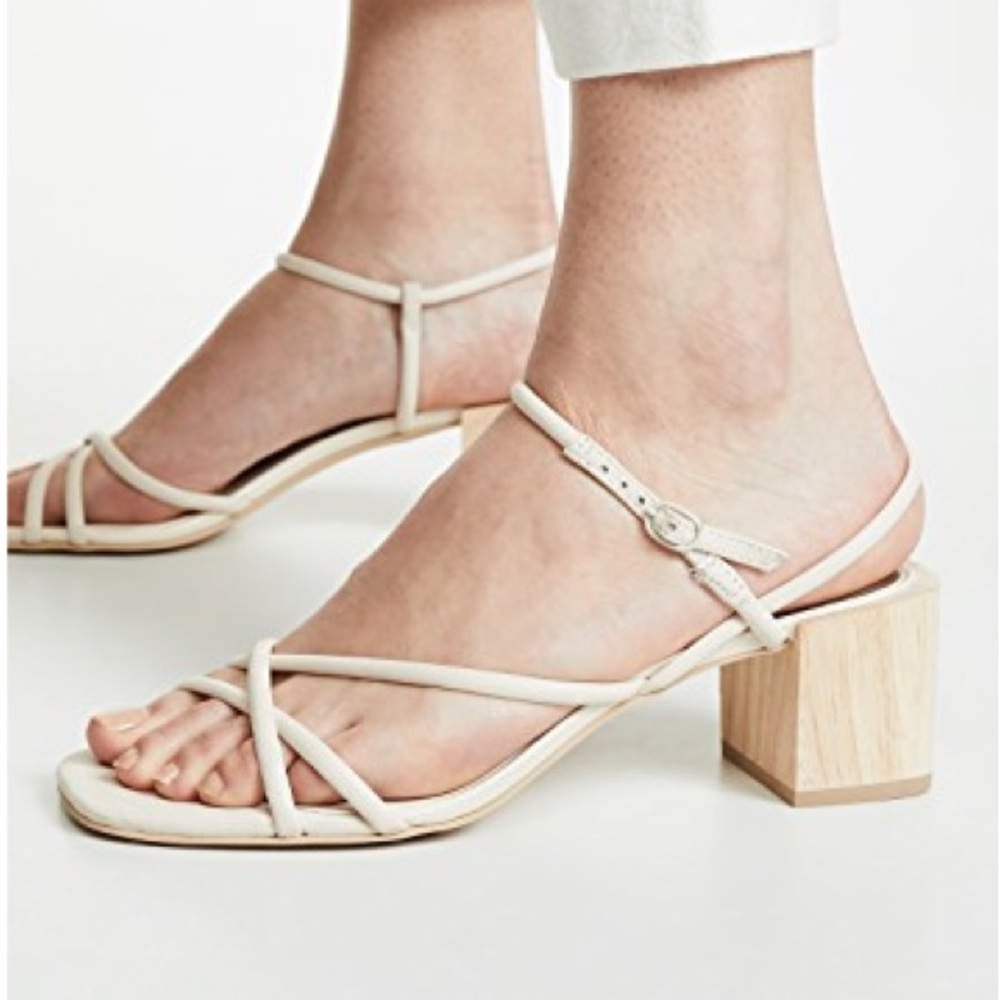 Minimal strappy cream sandal with low wood heel Dolce Vita sz 8